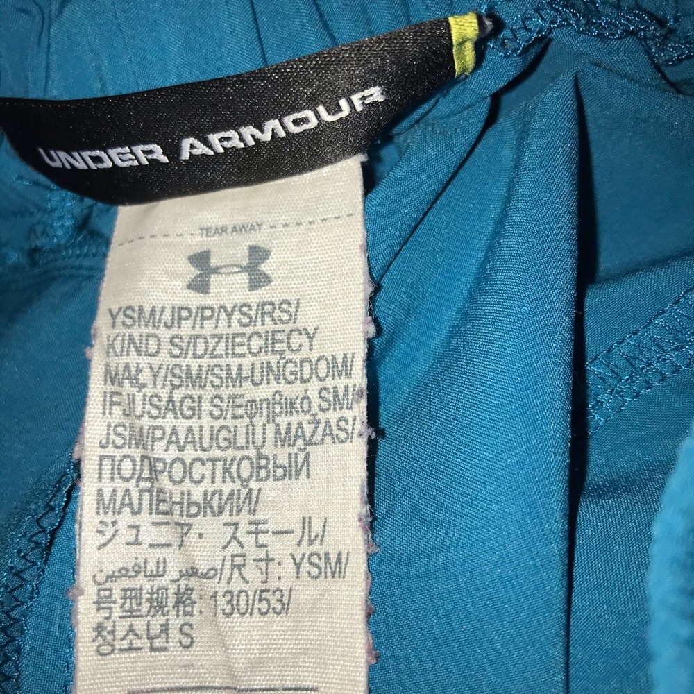UNDER ARMOUR Teal Girls Athletic Small Short - Picture 4 of 4